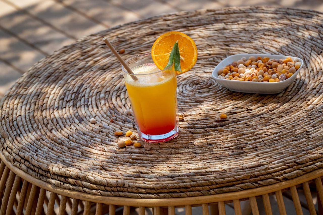 Marti Myra Hotell Tekirova Eksteriør bilde A tequila sunrise